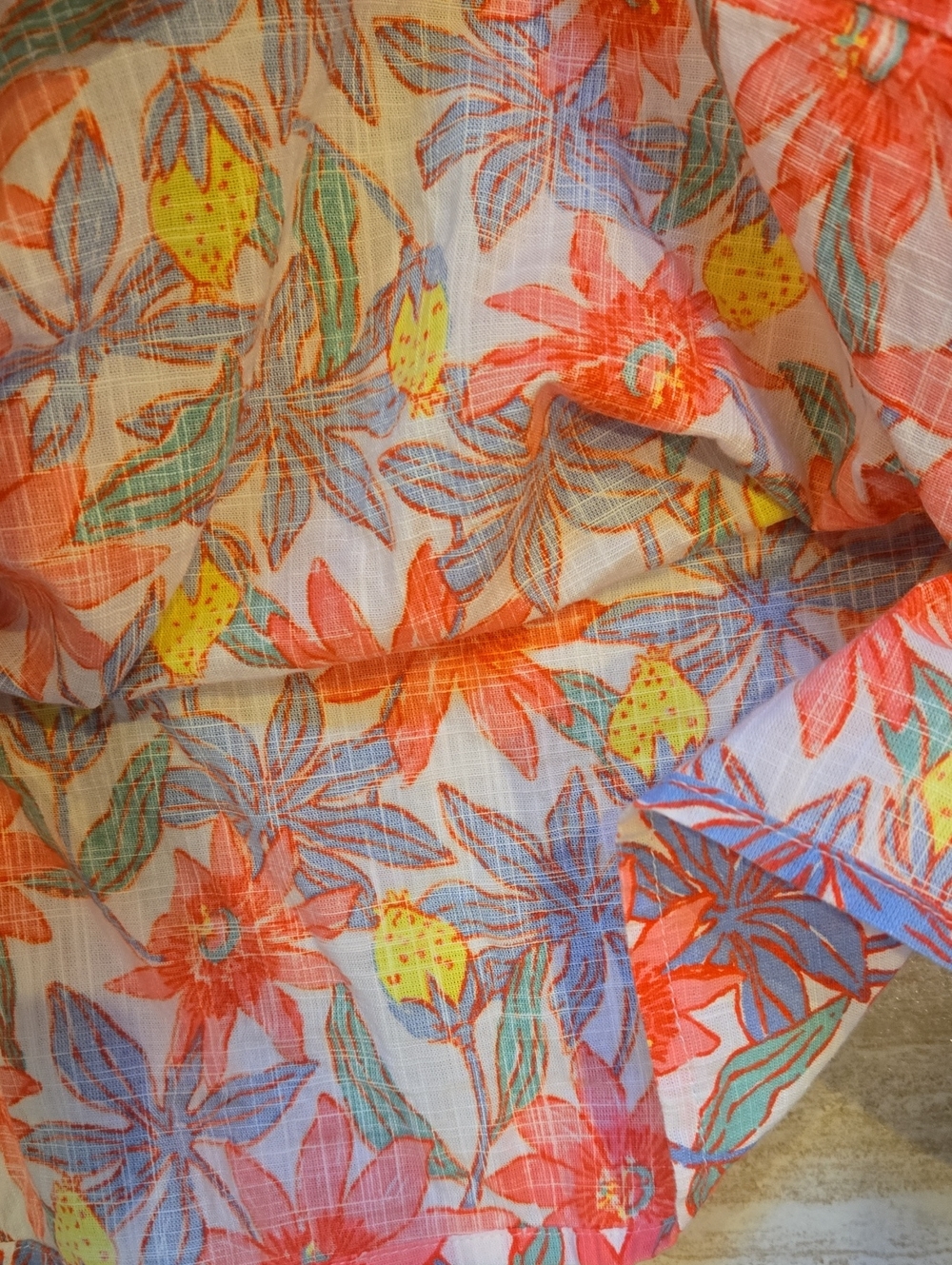 Vineyard Vines Multi-Color Floral Print Off-the-Shoulder Top - Picture 7 of 8